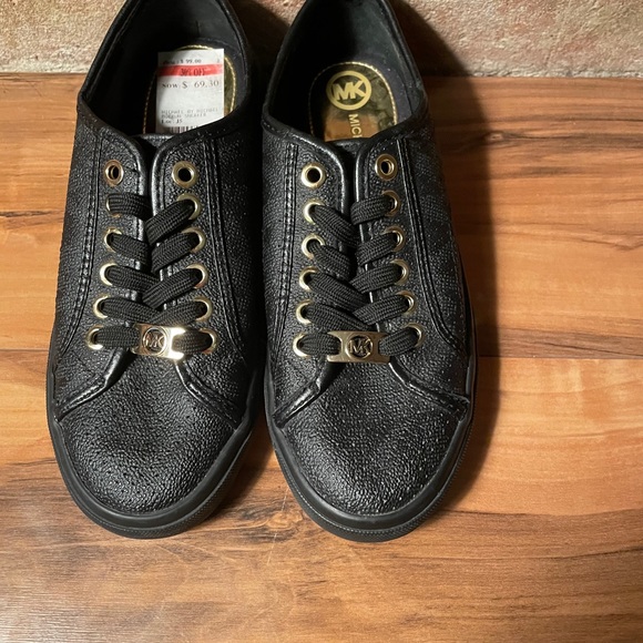 Black and Rose Gold W/7 Michael Kors Sneakers - Picture 6 of 8